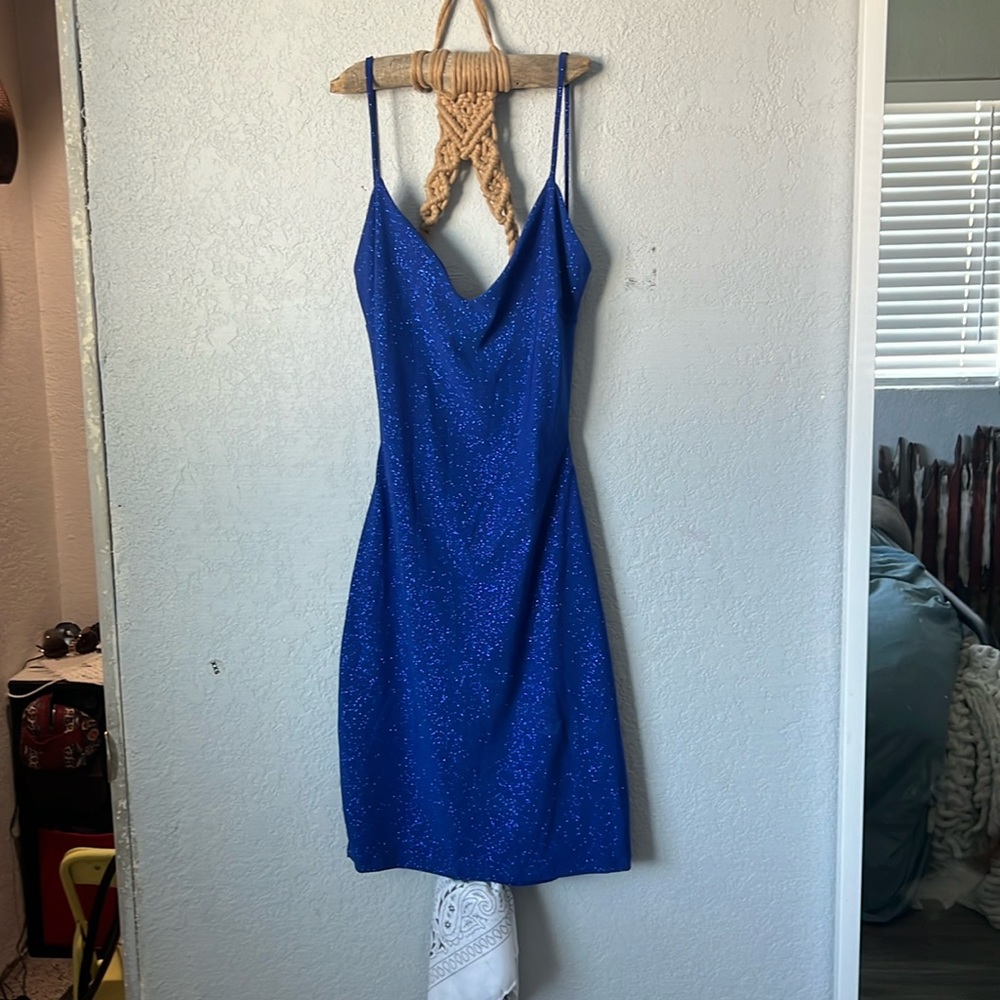 Windsors dress extra small. OBO